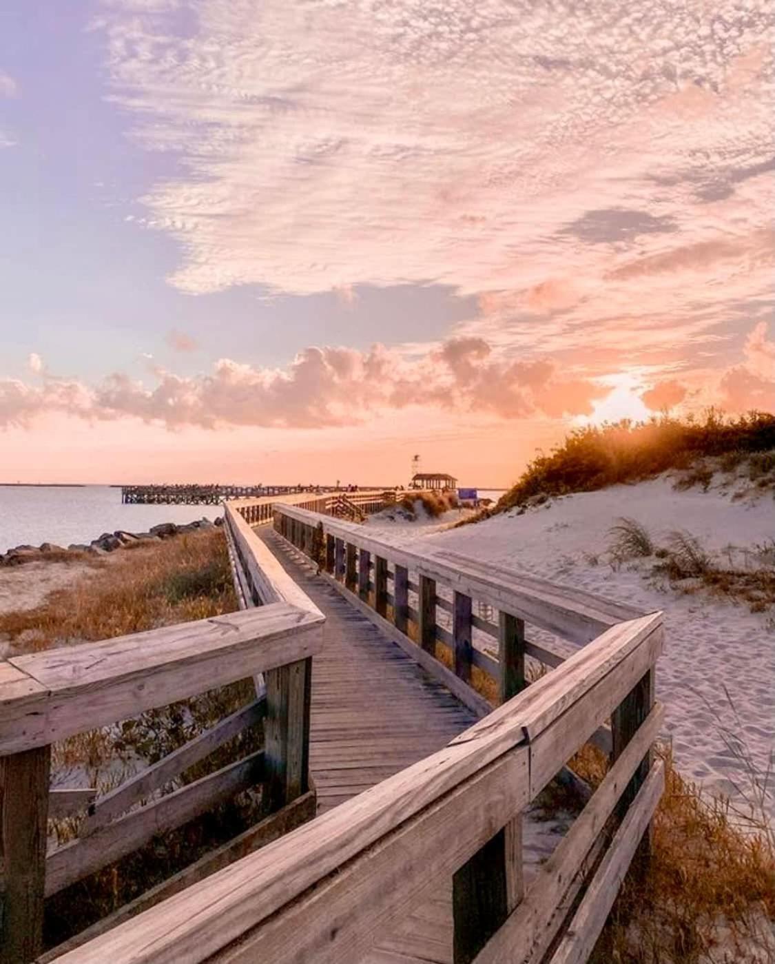 Key Lime Cottage Steps From Cape Charles Beach Luaran gambar