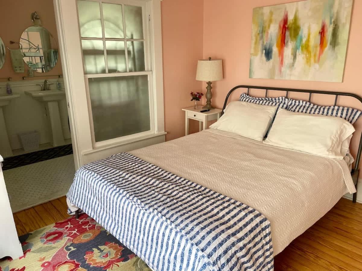 Key Lime Cottage Steps From Cape Charles Beach Luaran gambar